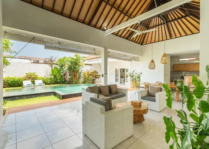 Modern 3 Bedrooms Walking Distance